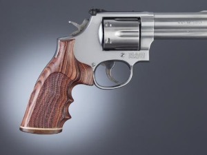 Holzigriff für S&W Revolver K/L Rahmen...